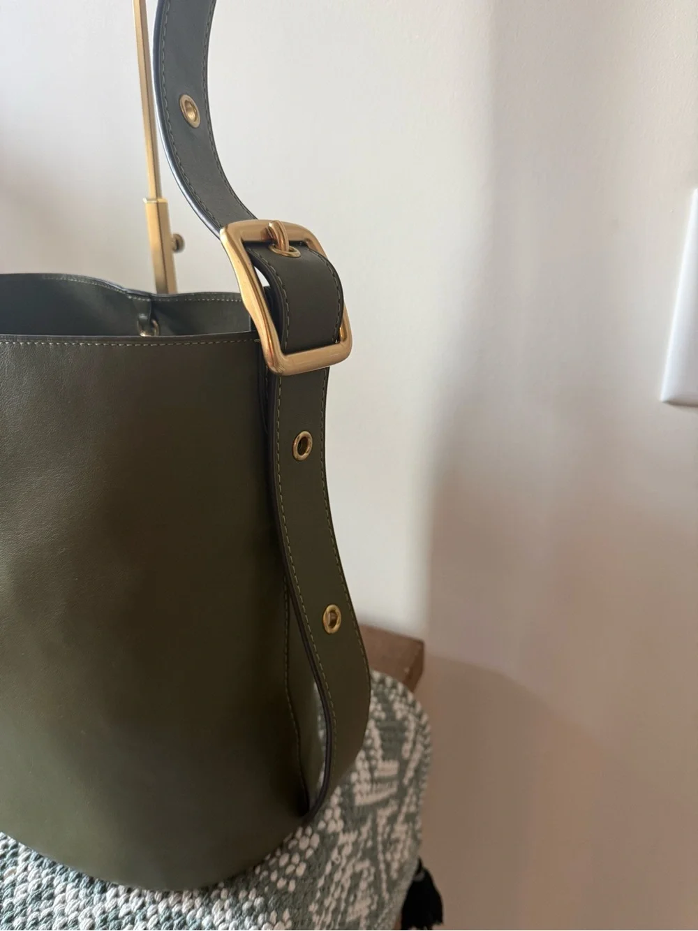 Coach Olive Green Leather Bucket Bag with Matching Pouch- NWOT